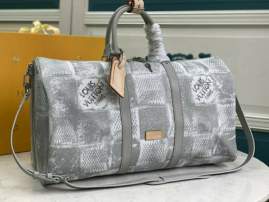 Picture of Louis Vuitton Mens Bags _SKUfw97758414fw